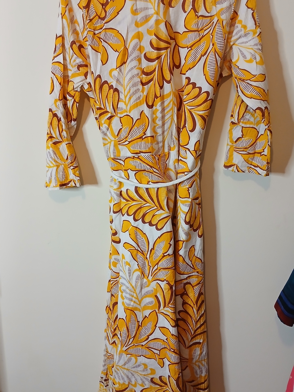 Mlle Gabrielle Yellow & White Floral Tie-Waist Midi Dress - Picture 3 of 5
